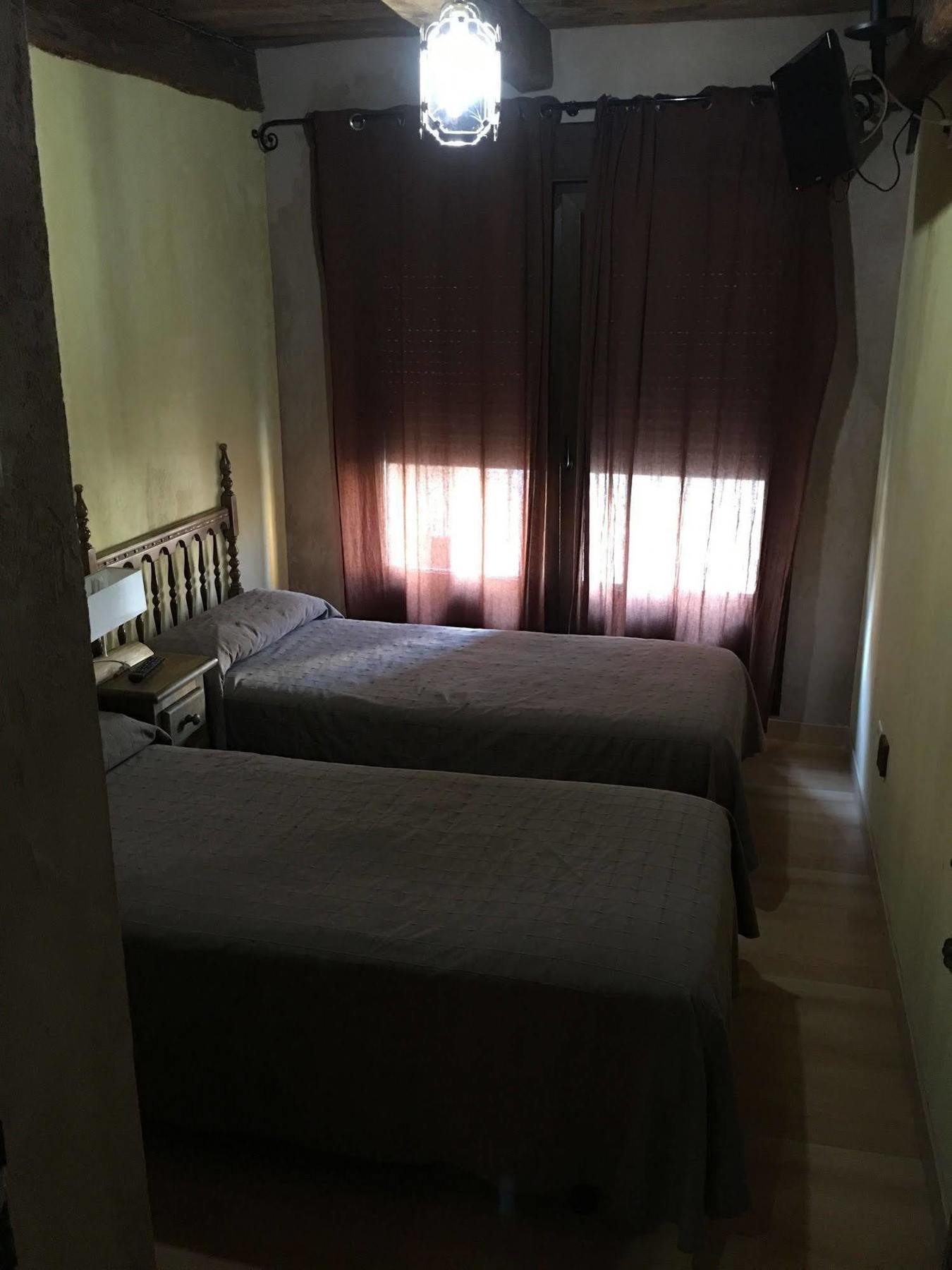 Hostal La Bastide Du Chemin Sahagún Zewnętrze zdjęcie